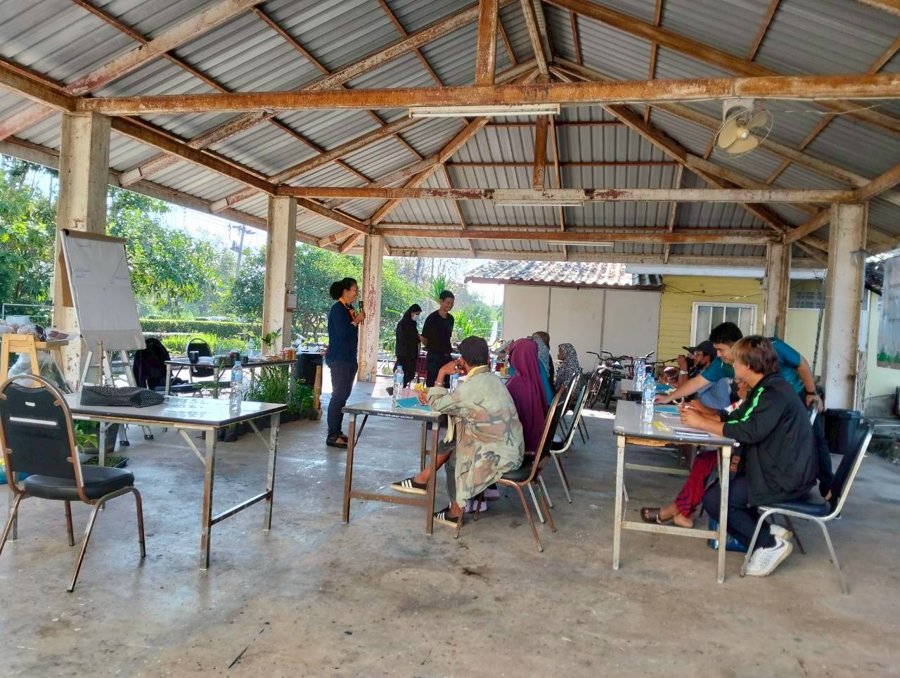 title - ศกร. ร่วมกับ ส.ป.ก.อยุธยา ติวเข้มเกษตรกร ชูโมเดล “โรงอบเคลื่อนที่ - ผัก 3 โลก - มันญี่ปุ่น” เพิ่มทางเลือกสร้างรายได้ในเขตปฏิรูปที่ดิน